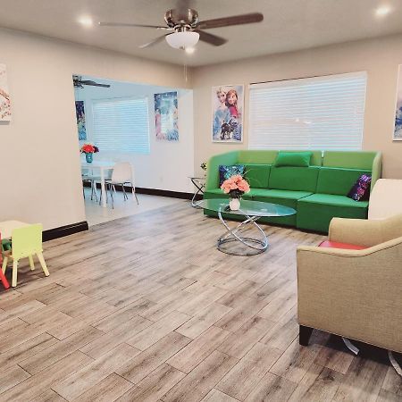 Ocean Breeze Apartment Huntington Beach Exterior photo