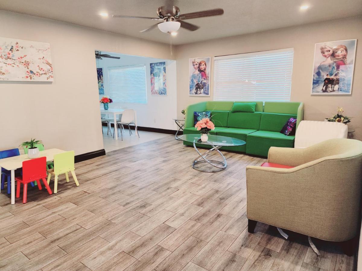 Ocean Breeze Apartment Huntington Beach Exterior photo